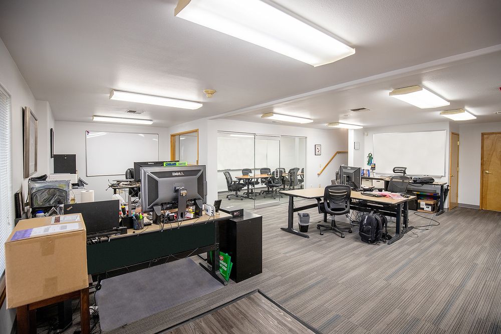 Industrial SE Portland Owner/User Opportunity: 3525 SE 17th Ave, Portland, OR 97202